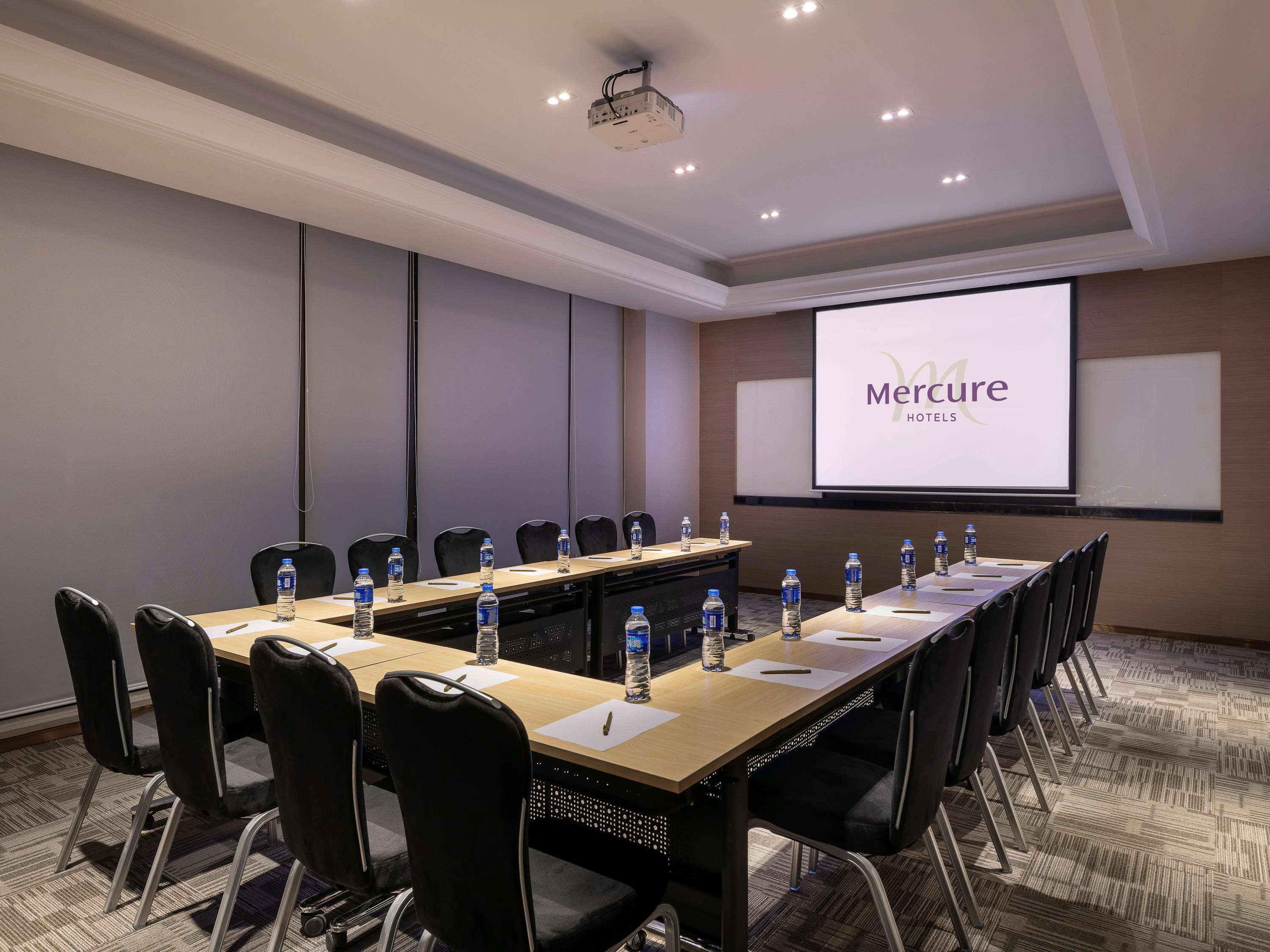 Mercure Chengdu Chunxi Exterior foto